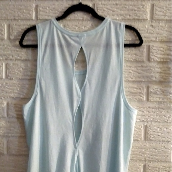 Victoria Women's Top Active Racerback Bling size L - Picture 2 of 5